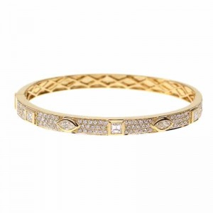 2.38ctw Yellow Gold Diamond Bangle