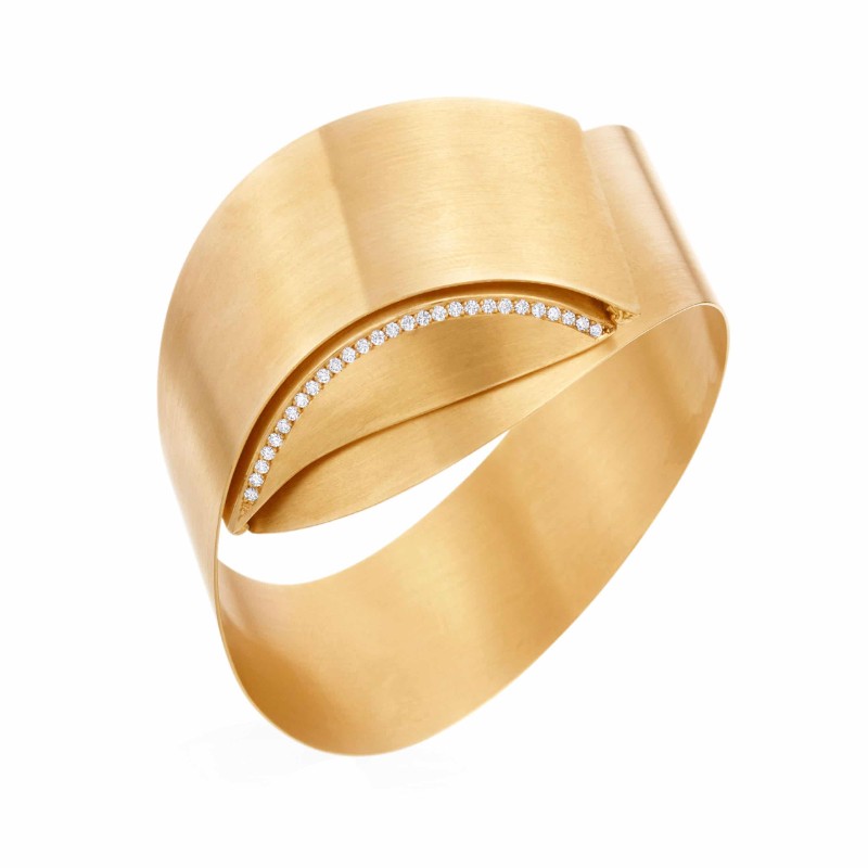 Isabelle Fa Yellow Gold Satin Daphne Diamond Bangle Bracelet