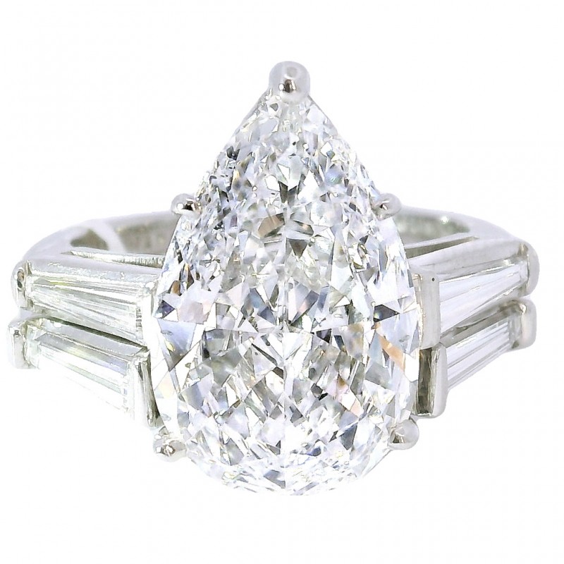 5.04 Carat Platinum Pear Shape Diamond Engagement Ring with Tapered Baguettes & Matching Band