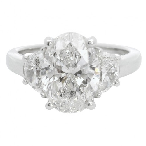 Platinum 3-Stone Oval Shape 3.01 Carat Diamond Engagement Ring