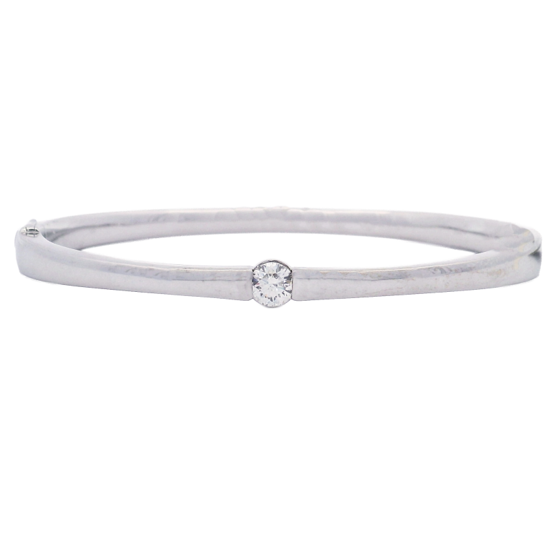 18k White Gold Solitaire Diamond Bangle Bracelet