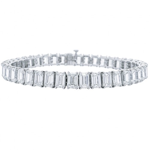 Platinum 21.86 Carat Emerald Cut Diamond Bracelet