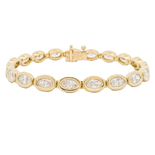 Rahaminov 18k Yellow Gold Domed Bezel Set Moval Diamond Bracelet