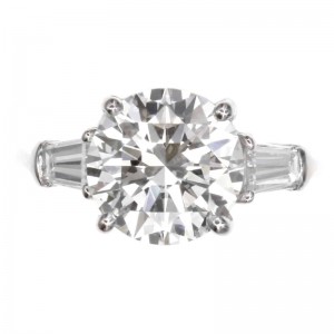 Platinum 3-Stone Round Brilliant Diamond Engagement Ring with 3.04ct Center