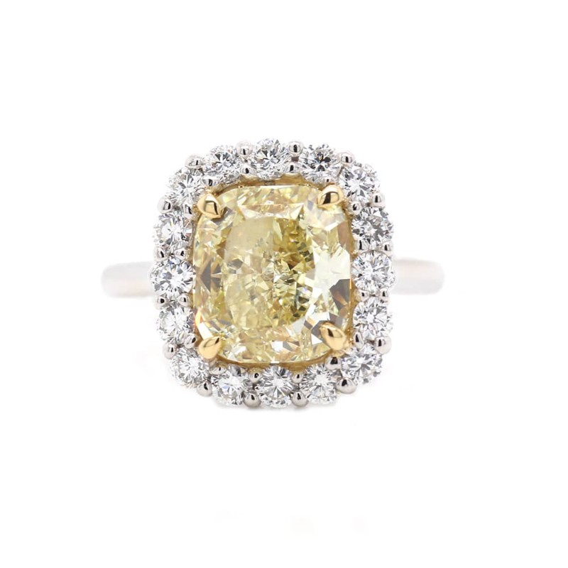 https://www.simonsjewelers.com/upload/product/3.02ct Platinum and Yellow Gold Cushion Cut Halo Fancy Yellow Diamond Ring