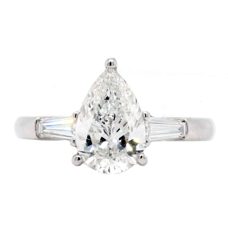 https://www.simonsjewelers.com/upload/product/Platinum 3-Stone Pear Shape Diamond Engagement Ring with 2.10ct Center