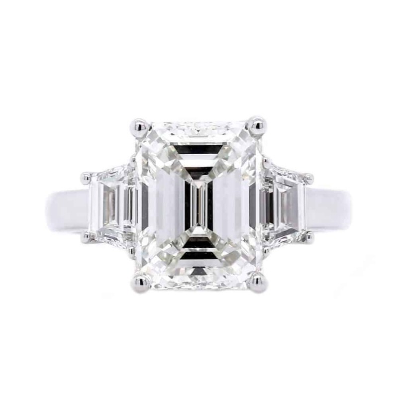 https://www.simonsjewelers.com/upload/product/Platinum 3-Stone Emerald Cut Diamond Engagement Ring with 4.50ct Center