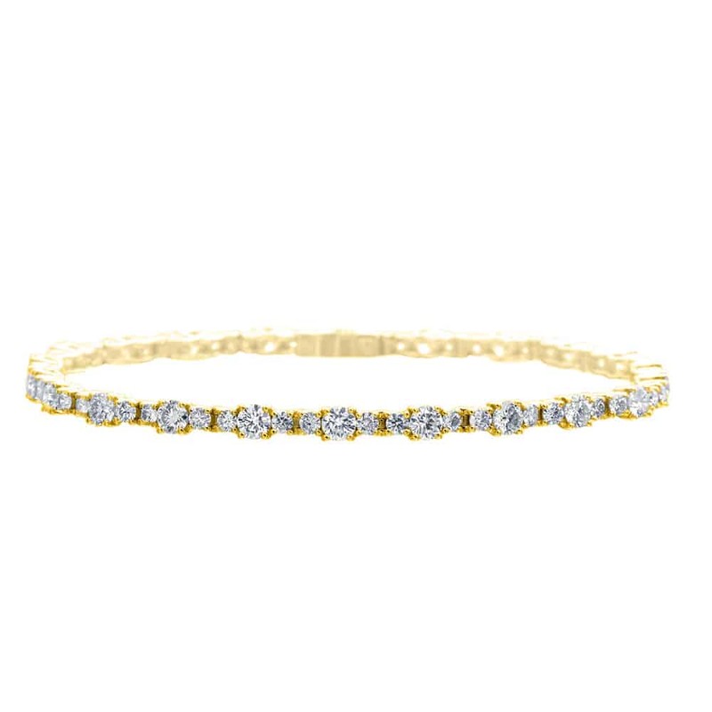 https://www.simonsjewelers.com/upload/product/Yellow Gold Diamond Bracelet