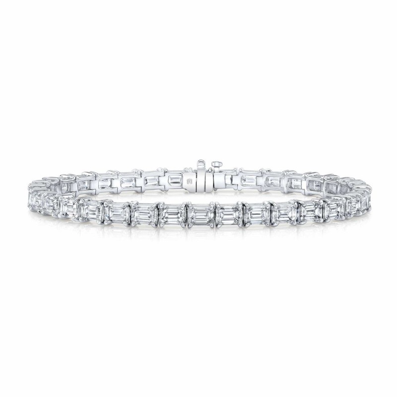 https://www.simonsjewelers.com/upload/product/Rahaminov White Gold Emerald Cut Diamond Bracelet
