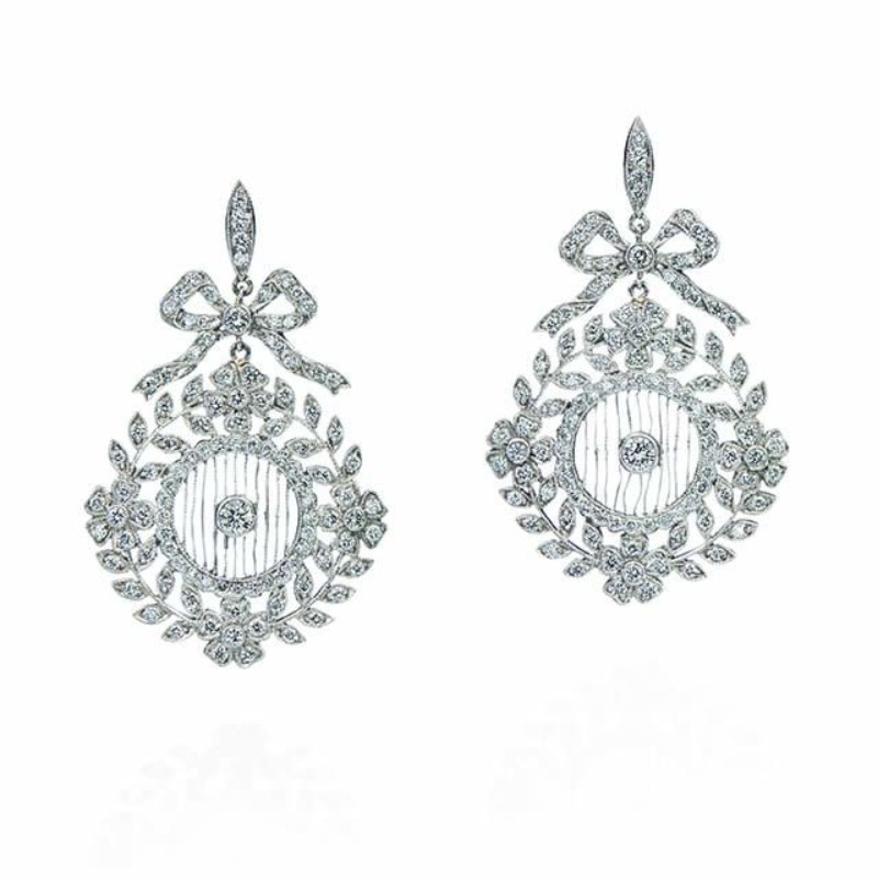 https://www.simonsjewelers.com/upload/product/1.61ctw White Gold Vintage Style Lattice and Diamond Earrings