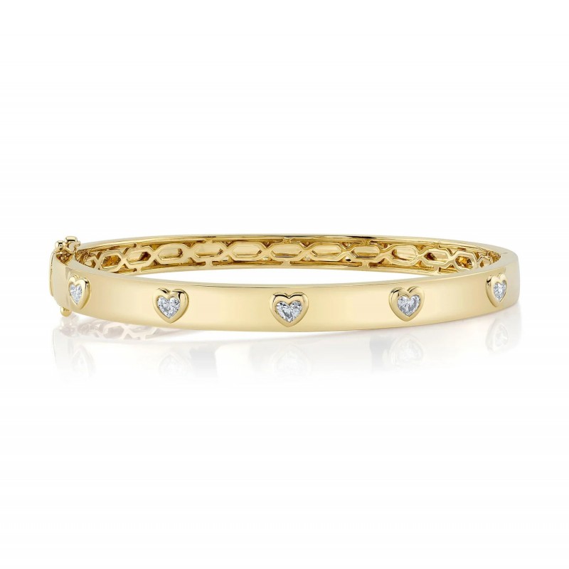https://www.simonsjewelers.com/upload/product/Yellow Gold Diamond Heart Bangle Bracelet